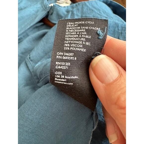 Women’s 2 COS Blue Pintuck Blouse Minimalist Scandinavian Modern Chic - Picture 5 of 6